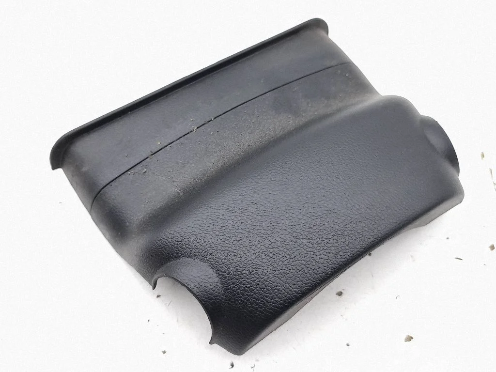 Steering wheel column trim – KIA Sportage (2011-2016)