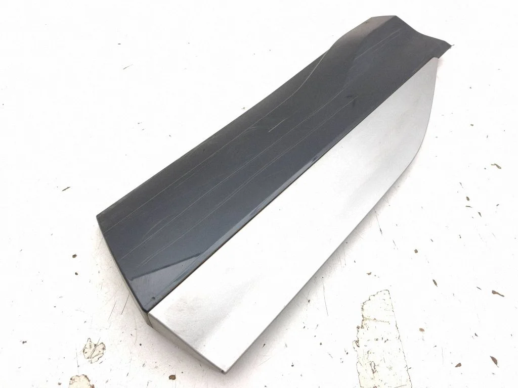 Tagaukse liist (mold) 89A853970B