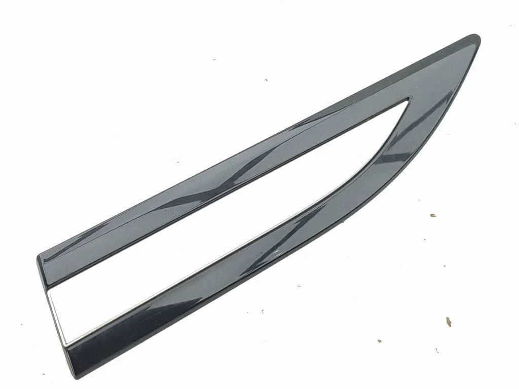 Priekšējo durvju apdare (molings) K8D229427AB