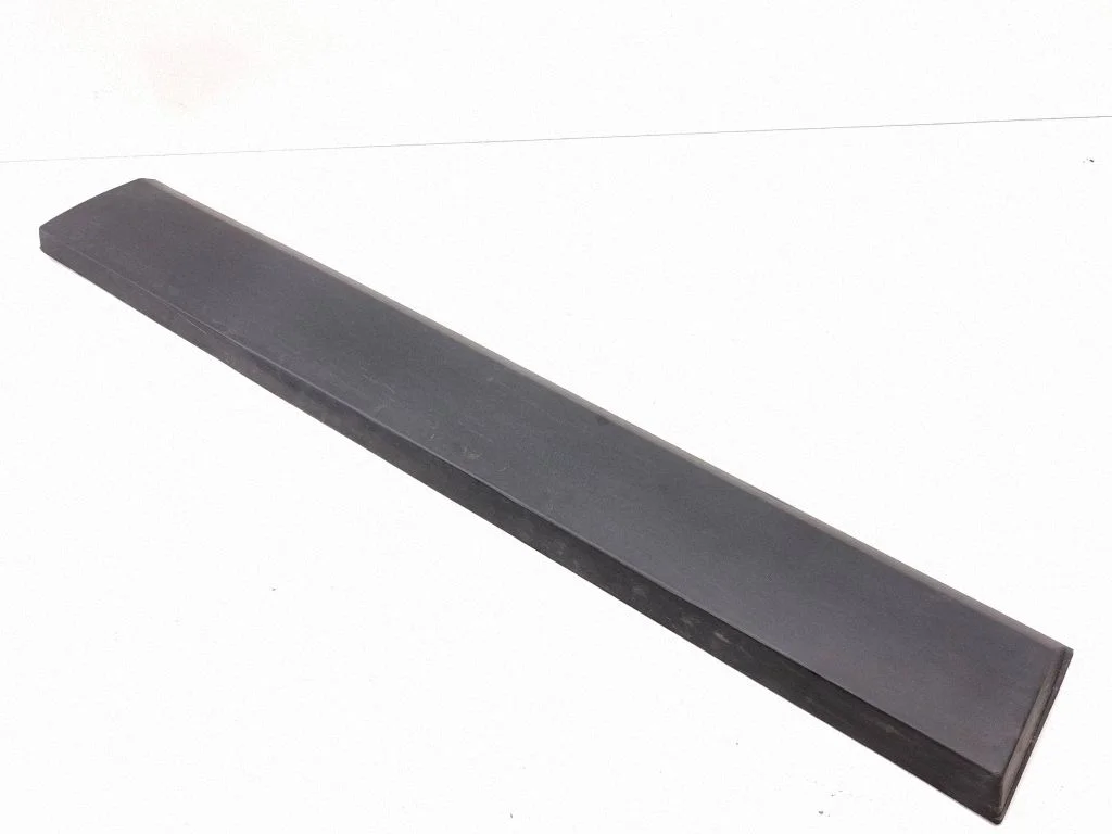 Sliding door trim (molding) 93453580