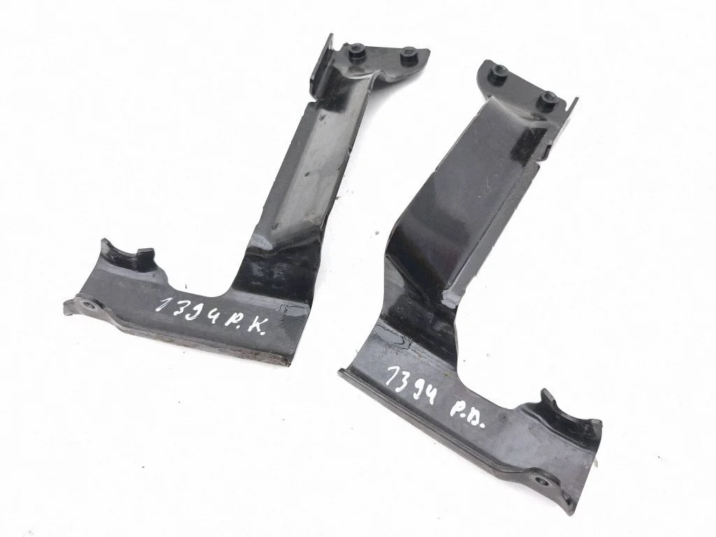 Radiator support slam panel bracket 5A2F5E3