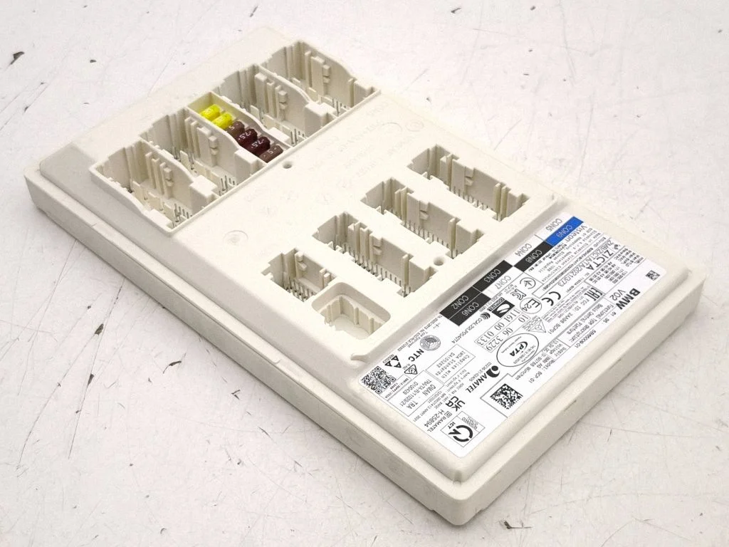 Comfort/convenience module 5B65009