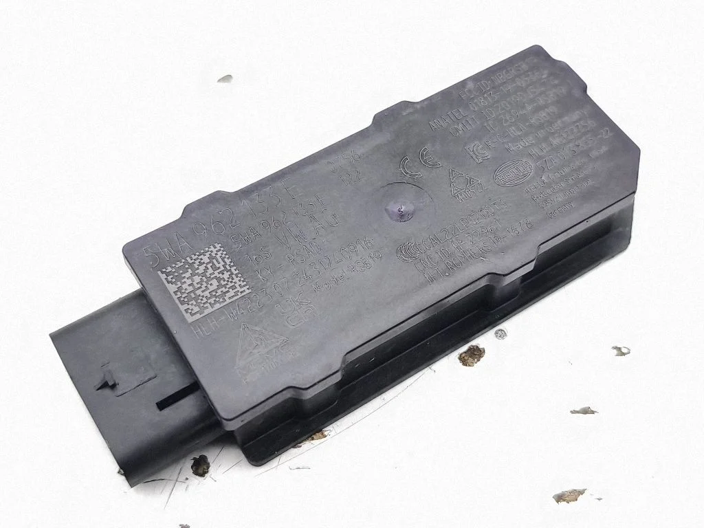 Aerial antenna amplifier 5WA962133E