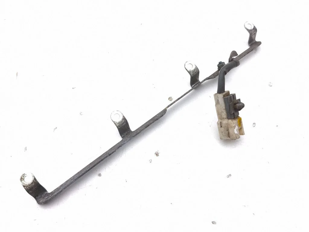 Glow plug wires R2AA1861X