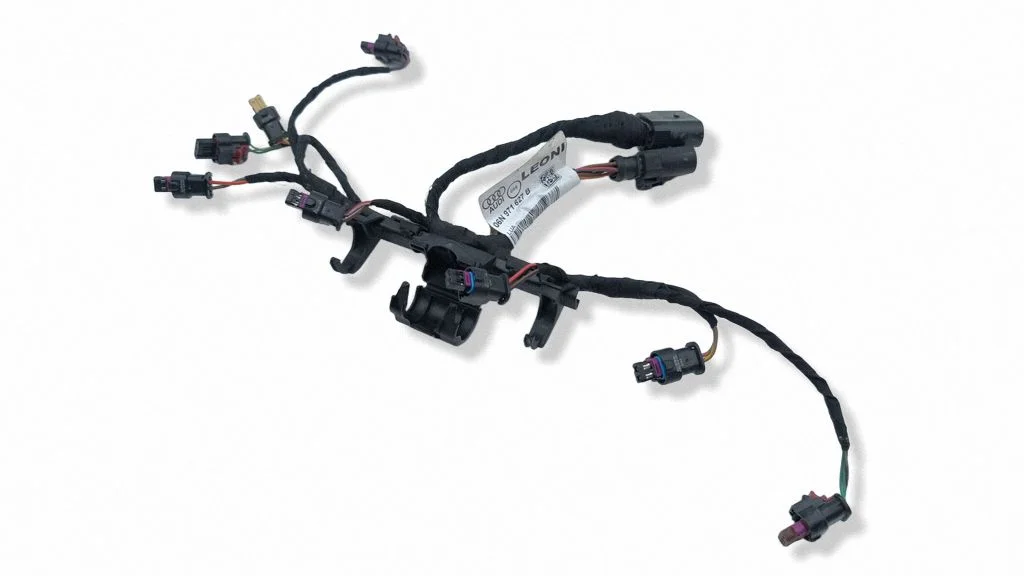 Fuel injector wires 06N971627B