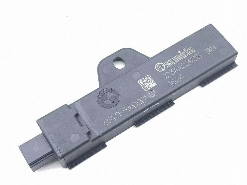 Interior comfort aerial antenna 5A1D0B1
