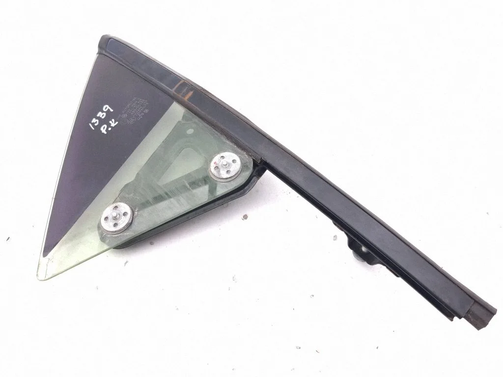Front vent window/glass (coupe)
