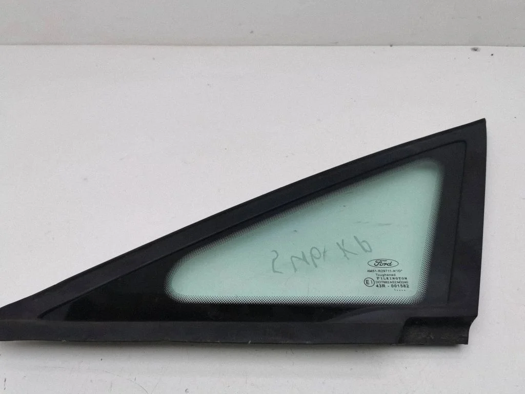 Front triangle window/glass – Ford Grand C-MAX (2010-2019)