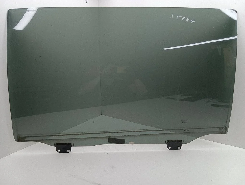 Sliding door window/glass – Chrysler Voyager (2008-2016)