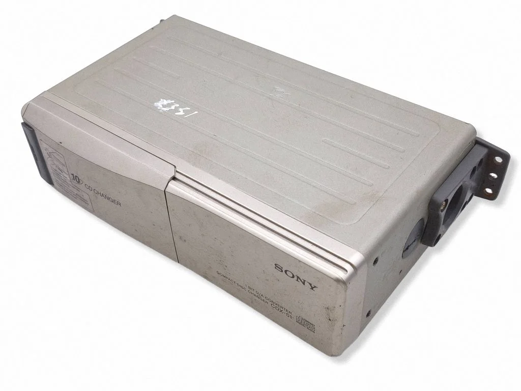 CD/DVD changer 406004