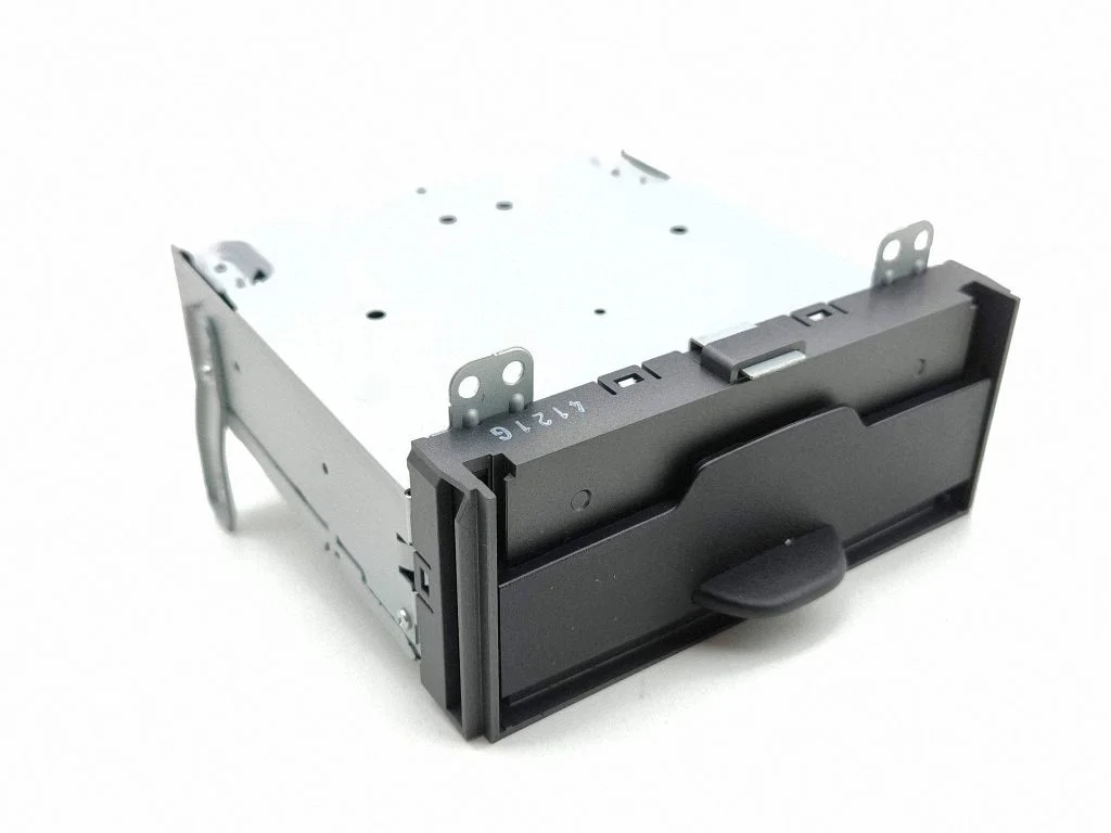CD/DVD changer P05091563AB