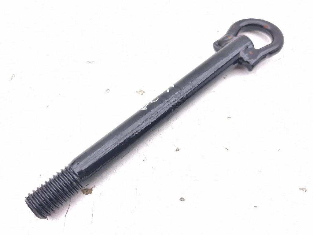 Towing hook eye