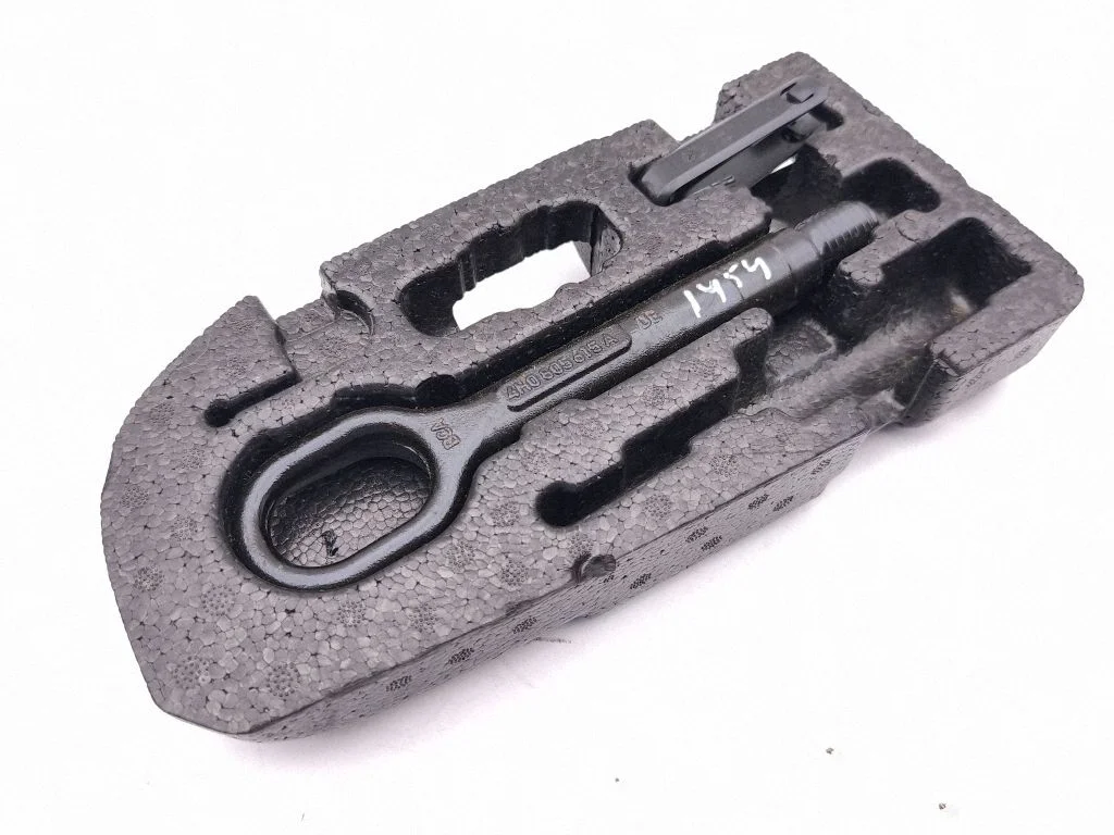 Towing hook eye 10A012115C