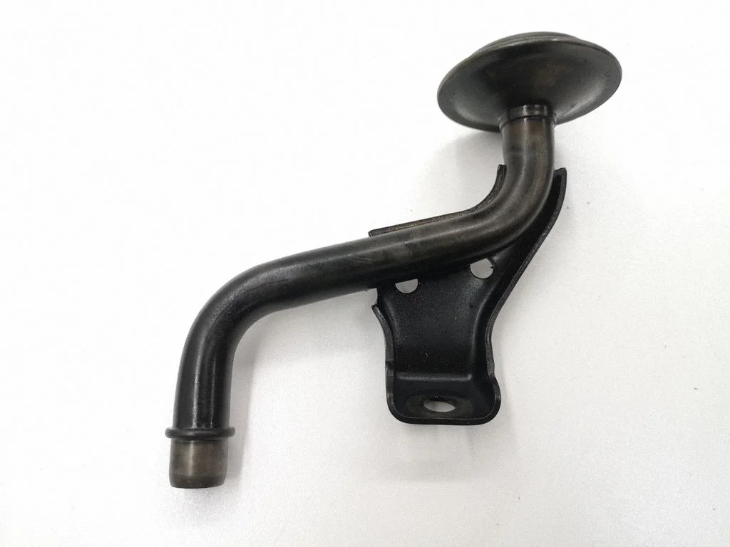 Oil sump strainer pipe