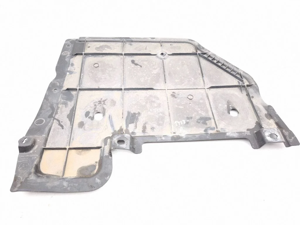Front underbody cover/under tray 8B3825209A