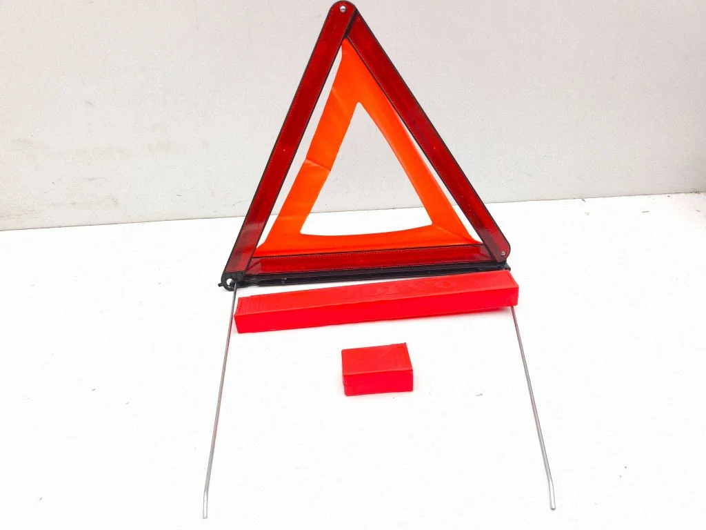 Emergency warning sign 27R033996