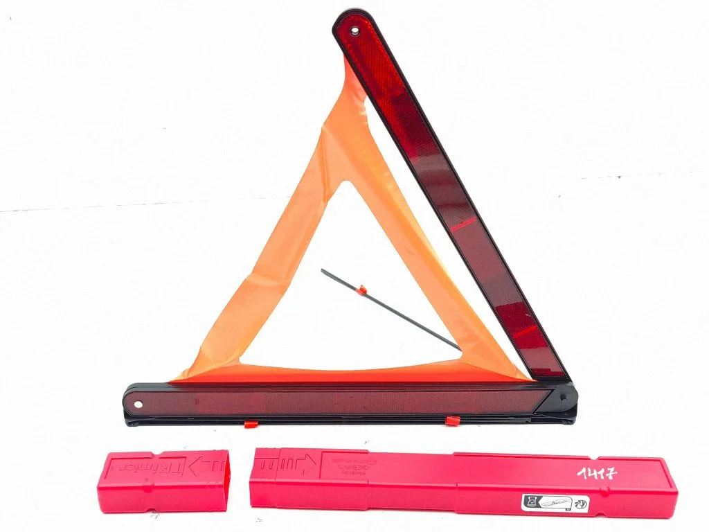 Emergency warning sign 8K0860251C