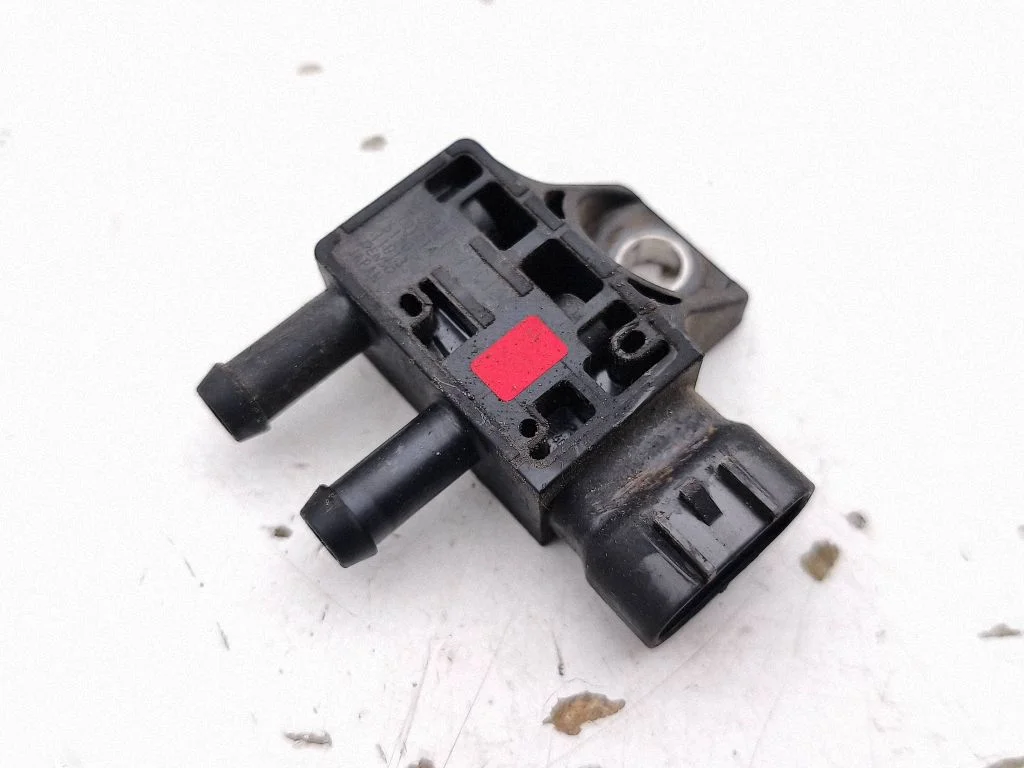 Exhaust gas pressure sensor – Toyota Corolla E210 E21 (2018-)