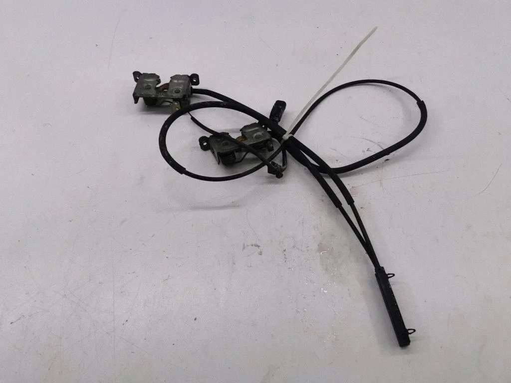 Seat back rest lock catch 7178754
