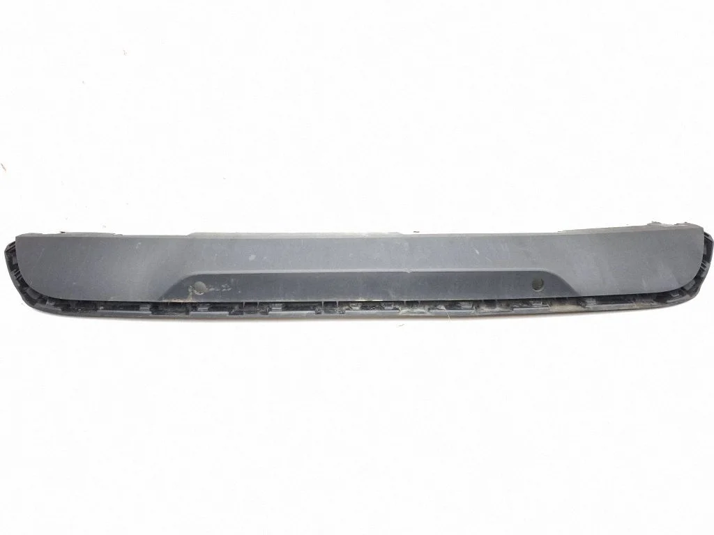 Rear bumper trim bar molding 850180956R