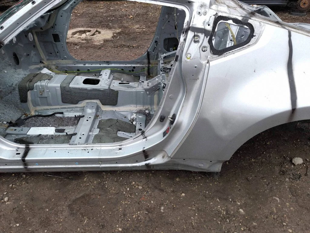 Rear sill (body part) – Nissan 370Z (2009-2020)