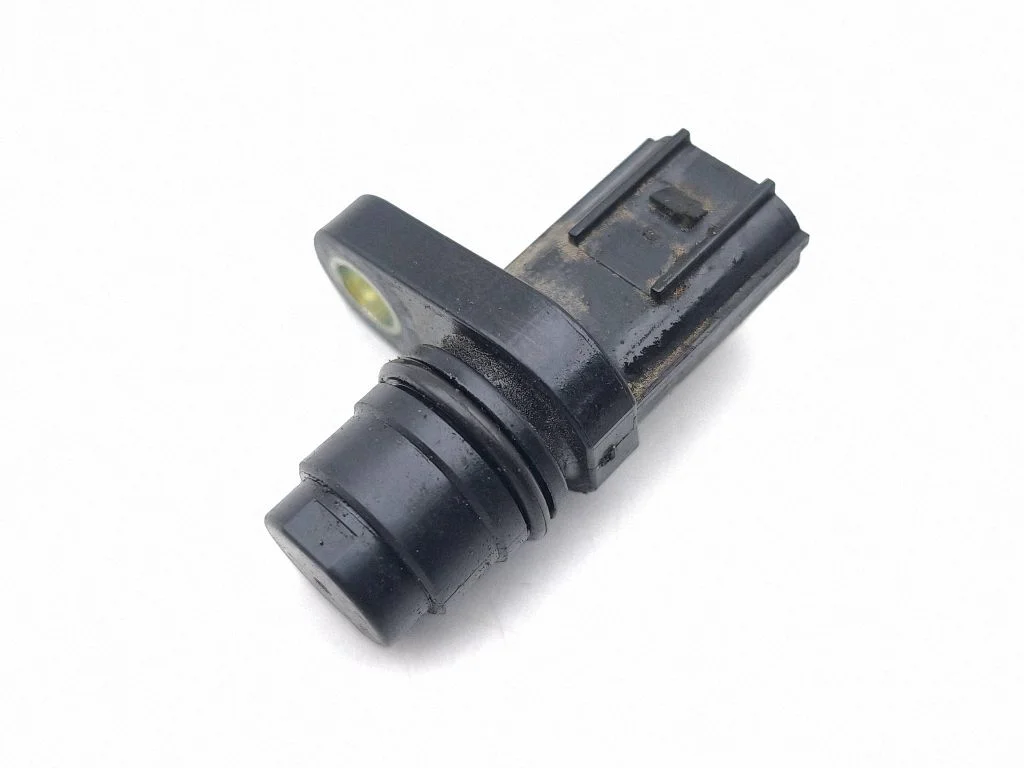 Camshaft position sensor 12D18