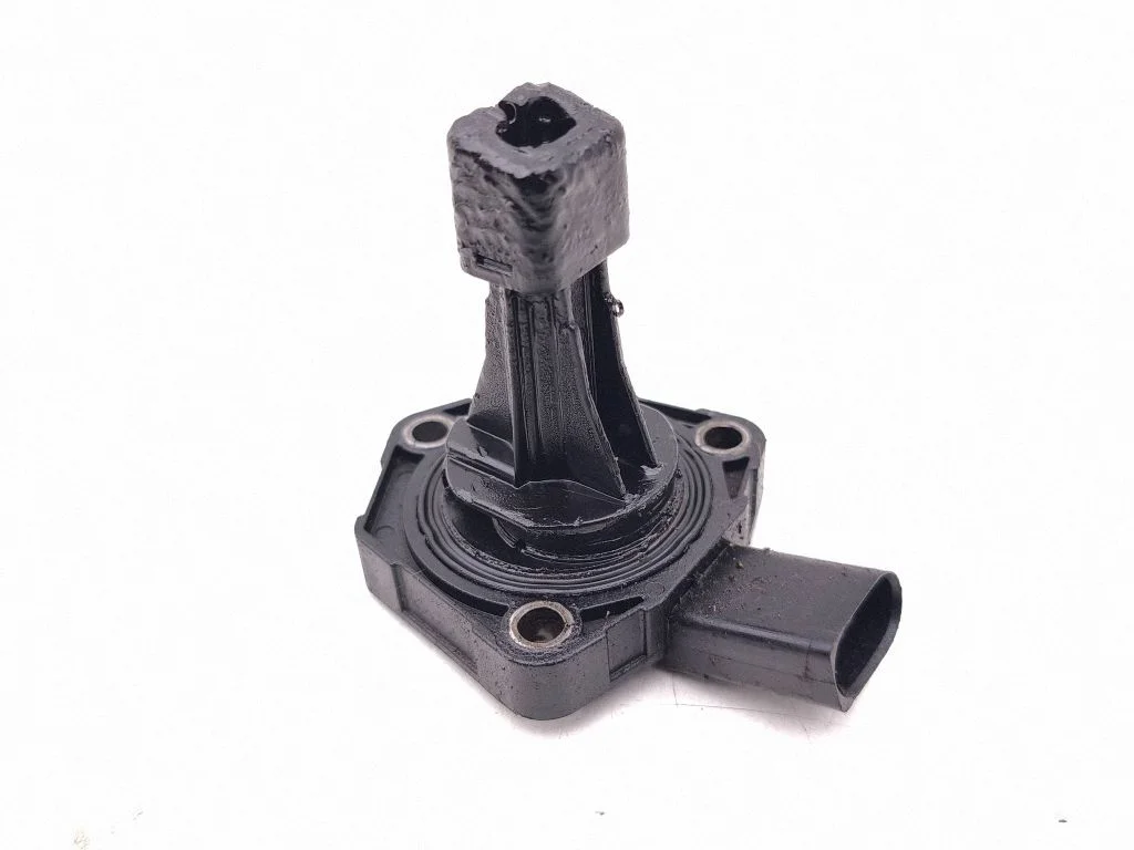 Oil level sensor 04L907660C
