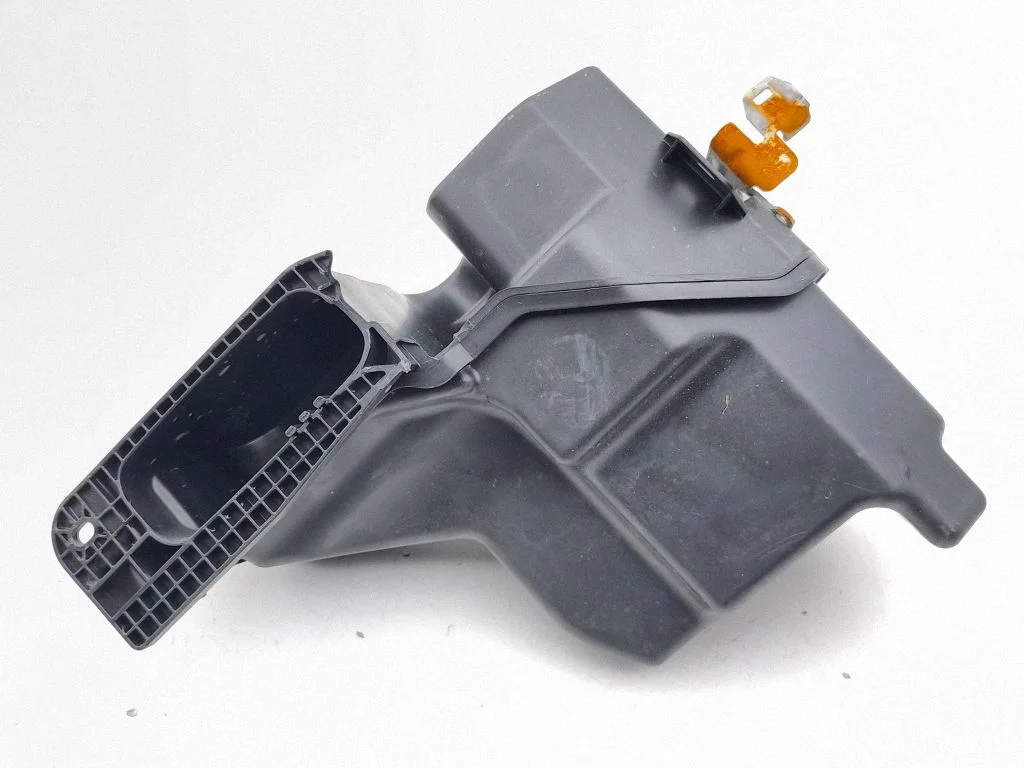 Intake resonator 9837956480