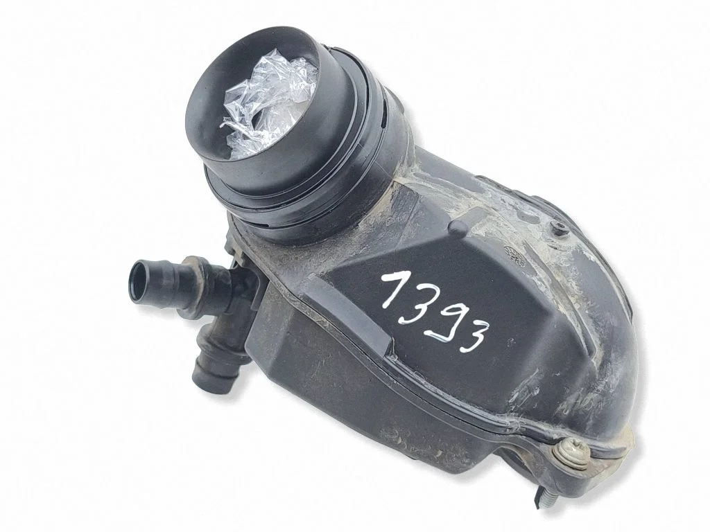 Intake resonator 05C129654C
