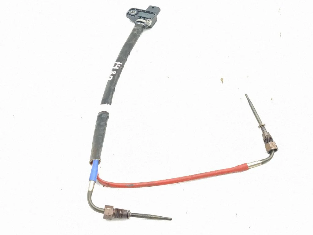Czujnik temperatury spalin 226400105R