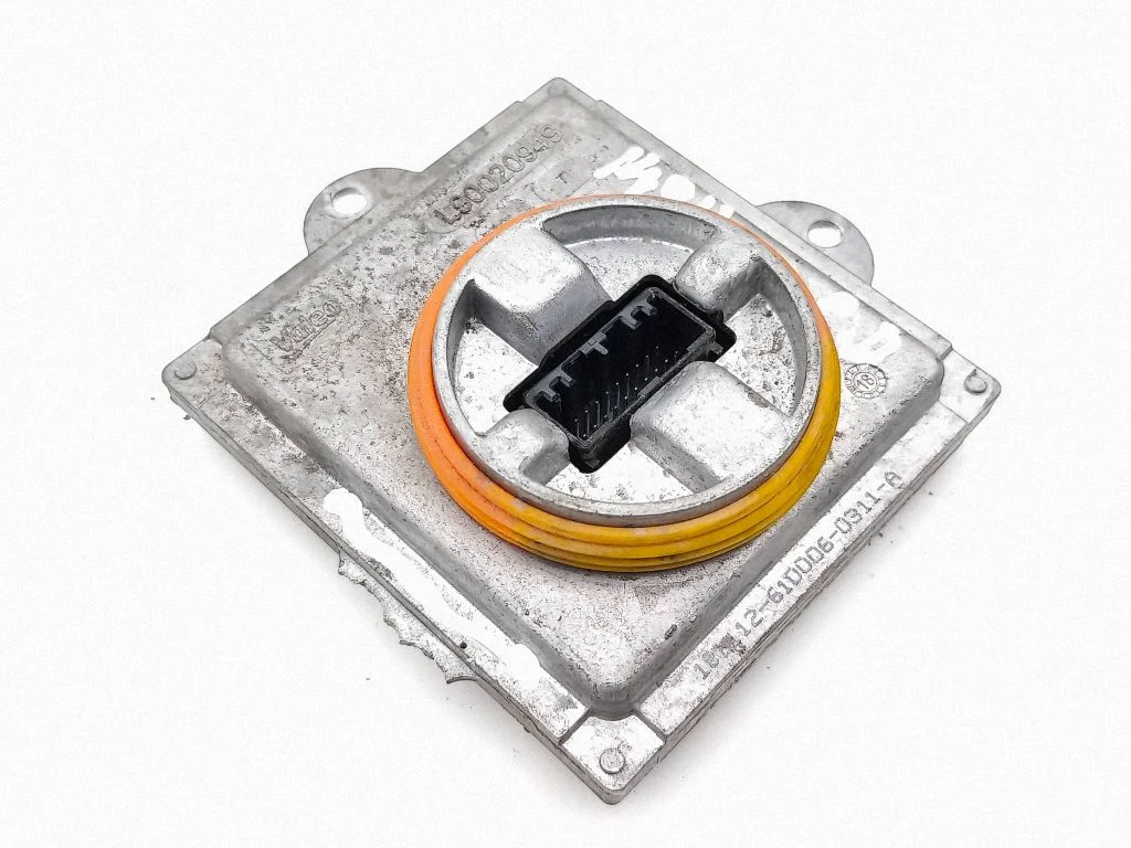 Headlight ballast module Xenon BBDM161
