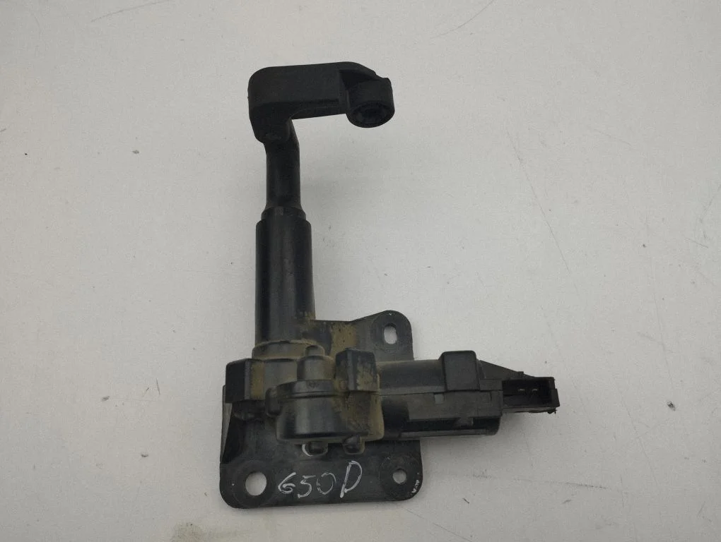 Vent window/glass motor – Chrysler Town & Country V (2008-2016)