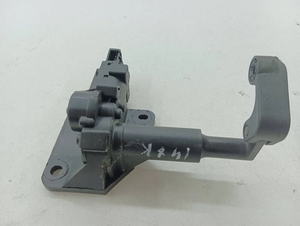 Vent window/glass motor – Chrysler Voyager (2004-2007)