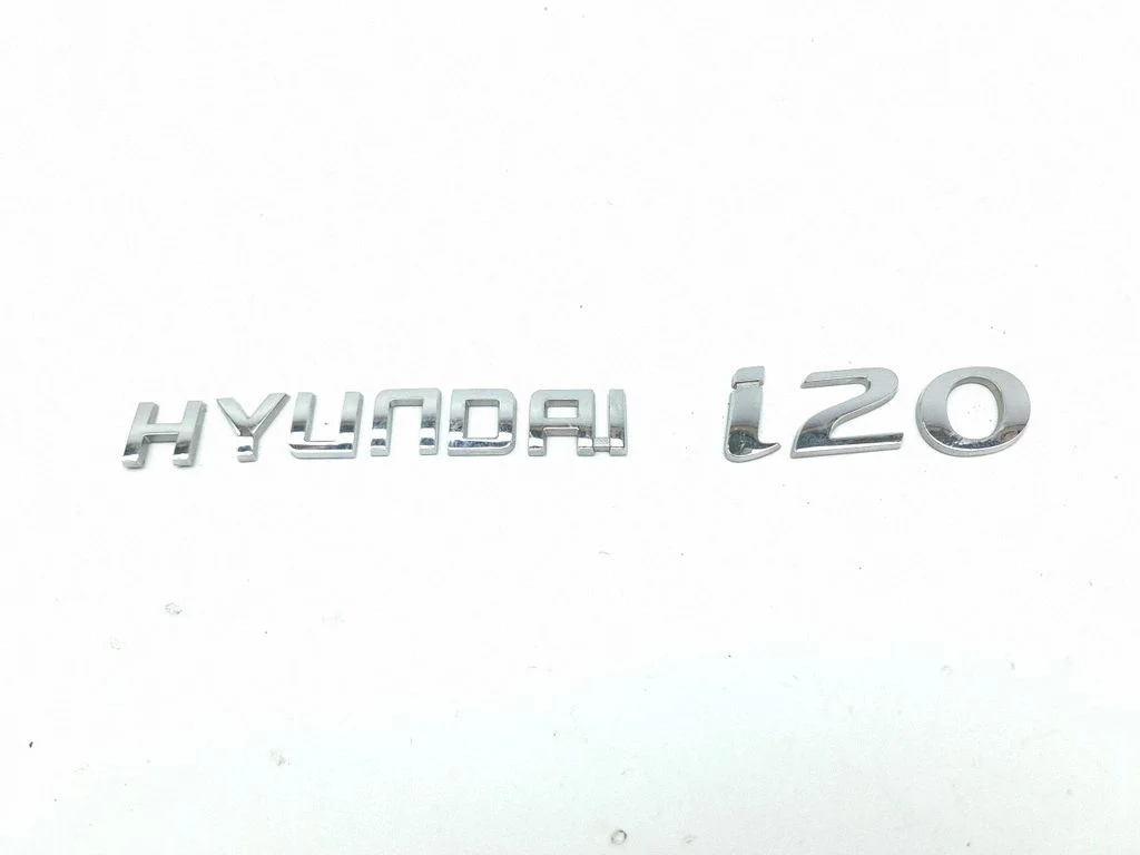 Manufacturers badge/model letters