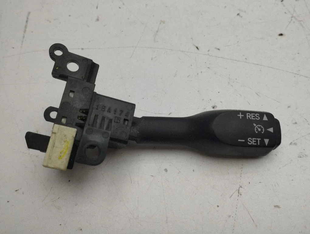 Cruise control stalk 18A174