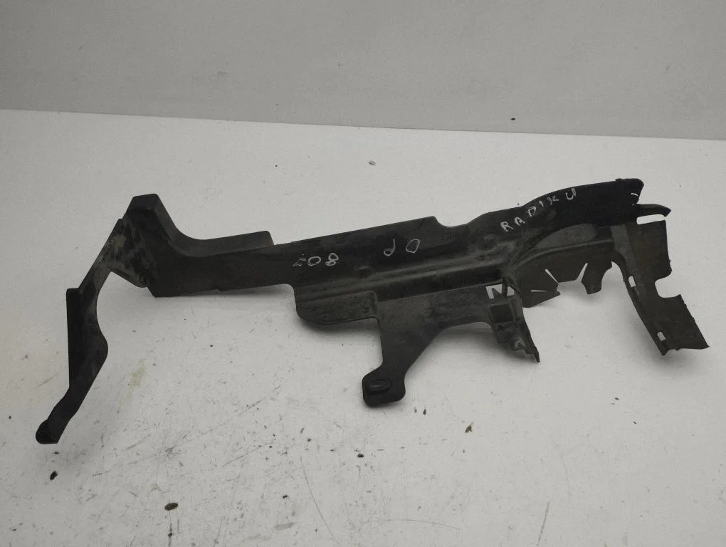 Side radiator support slam panel 30764573