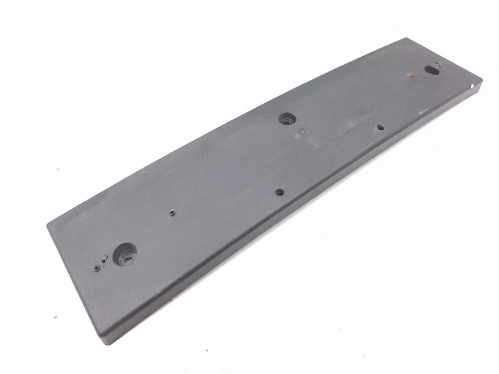 Number plate surrounds holder frame 86519A0000