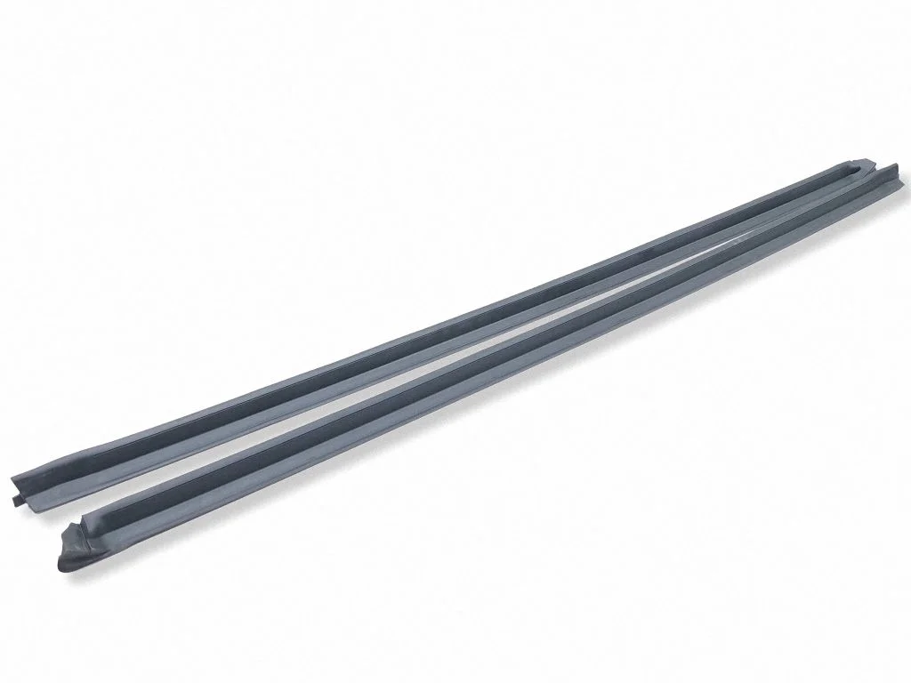 Roof trim bar molding cover 5A19B32