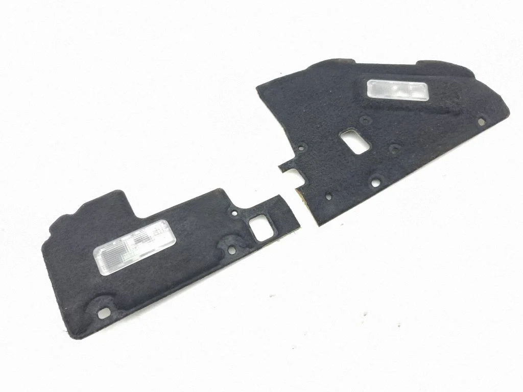Other interior light – front