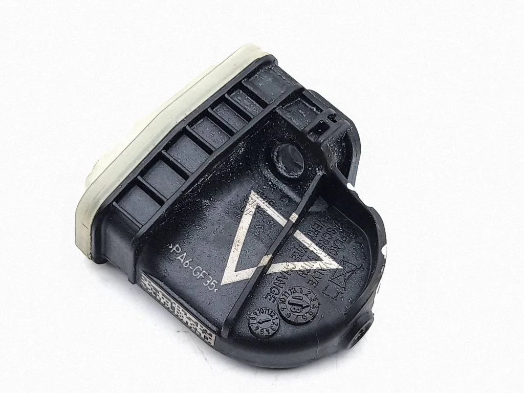Tire pressure sensor F2GT1A180CD