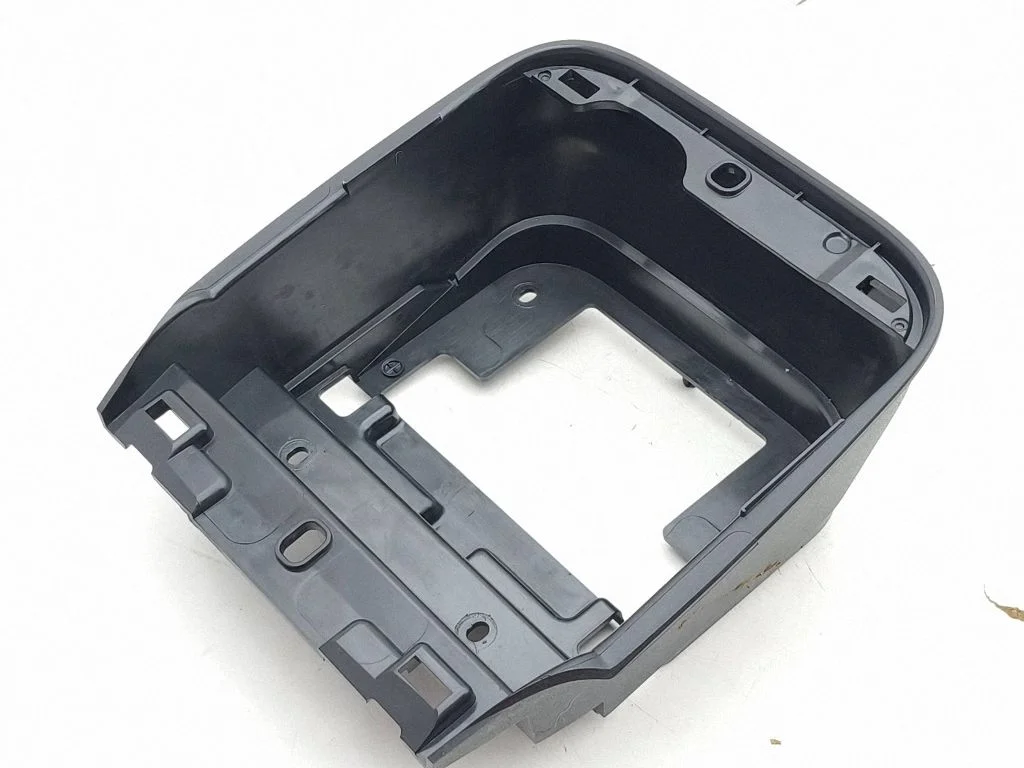 Muu keskkonsooli (tunneli) osa LJ8BR044H80ABW
