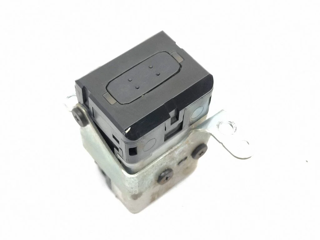 Ignition key card reader – Toyota Corolla Verso AR10 (2004-2009)
