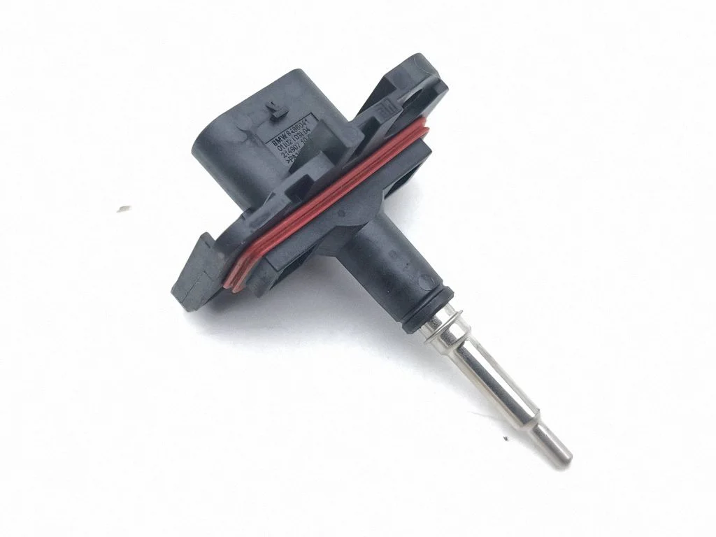 Intake air temperature sensor 8485041