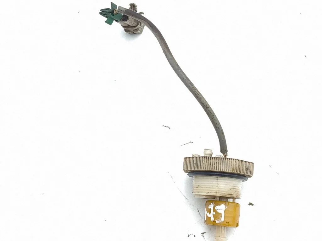 Fuel tank valve – Mazda CX-5 (2012-2017)