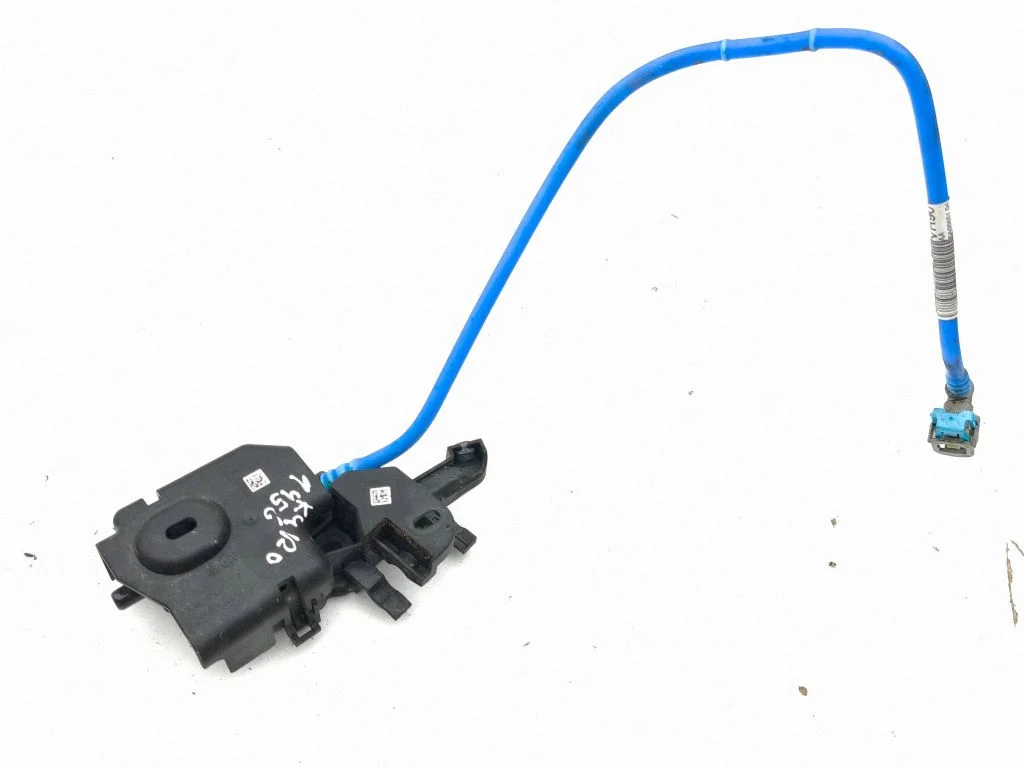 Fuel tank valve – BMW 2 Series Active Tourer U06 (2021-)