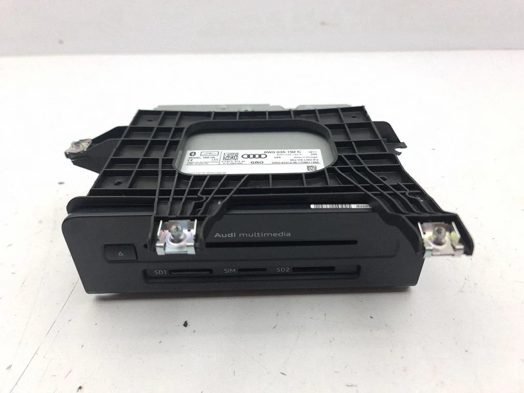 Navigation unit CD/DVD player 8W0035192C