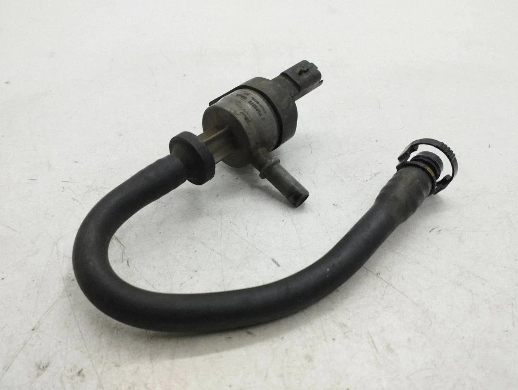 Fuel tank valve – Mini Cooper Countryman R60 (2011-2016)