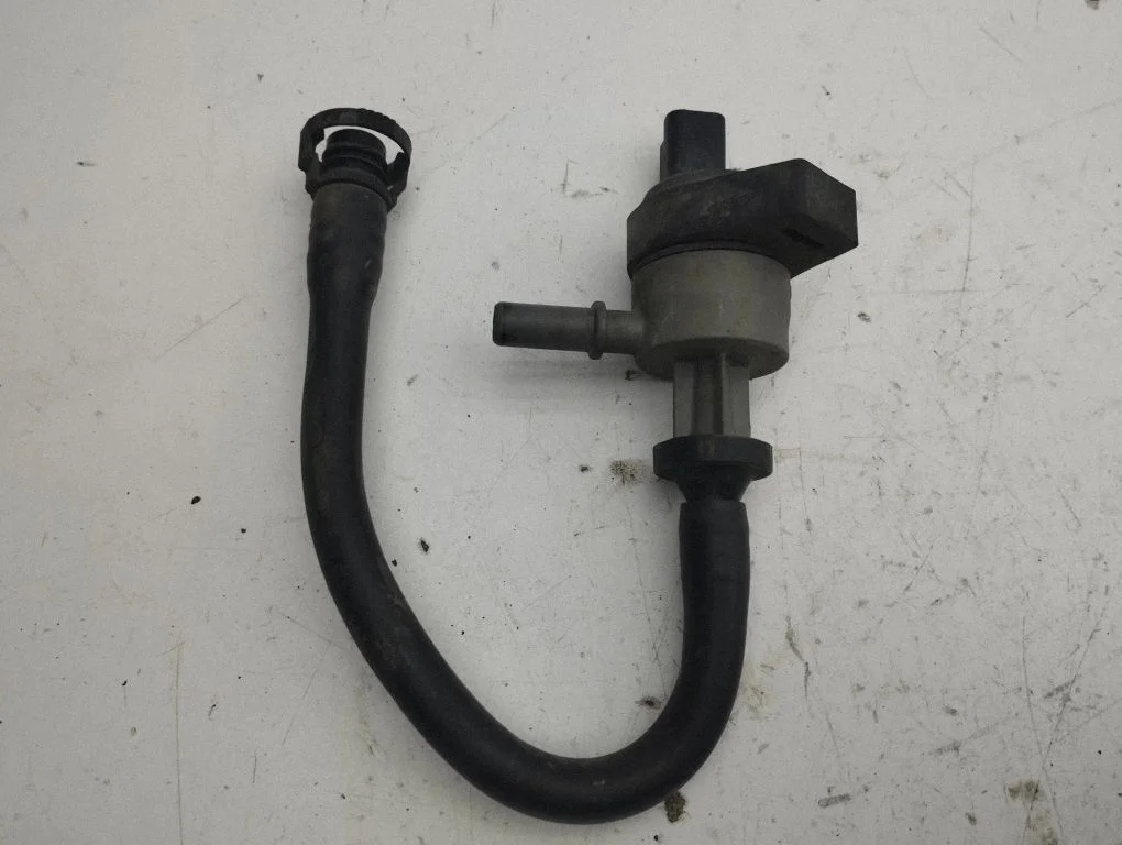 Fuel tank valve – Mini Cooper Countryman R60 (2011-2016)