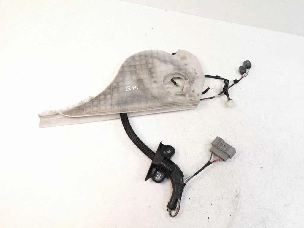 Külgmise (lükandukse) juhtmestik – Mazda 5 (2005-2010)