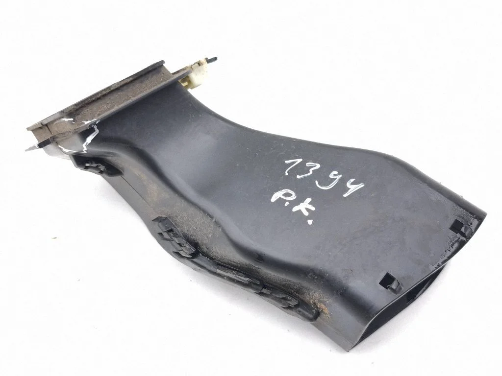 Intercooler air channel guide 5A2F4E7